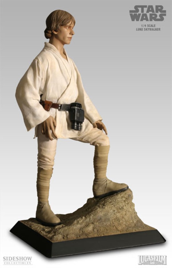 Star Wars 1:4 Scale Luke Skywalker Figure From Sideshow